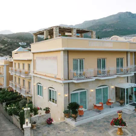 Porto & Hotel Plakias