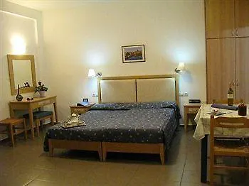 Porto & Hotel Plakias