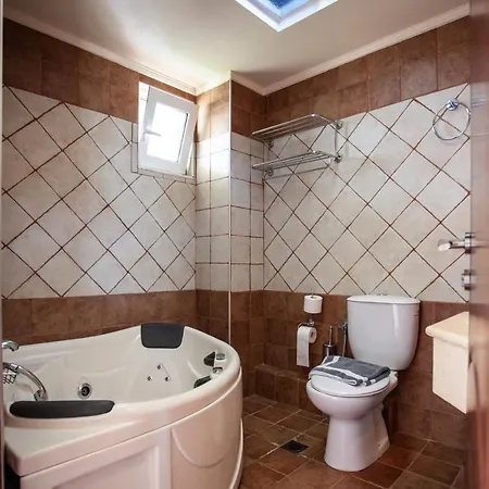 Porto & Hotel 3*